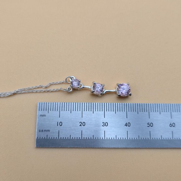 18 Inch Sterling Silver Triple Pink Cubic Zirconia Necklace A5720 - Picture 7 of 8